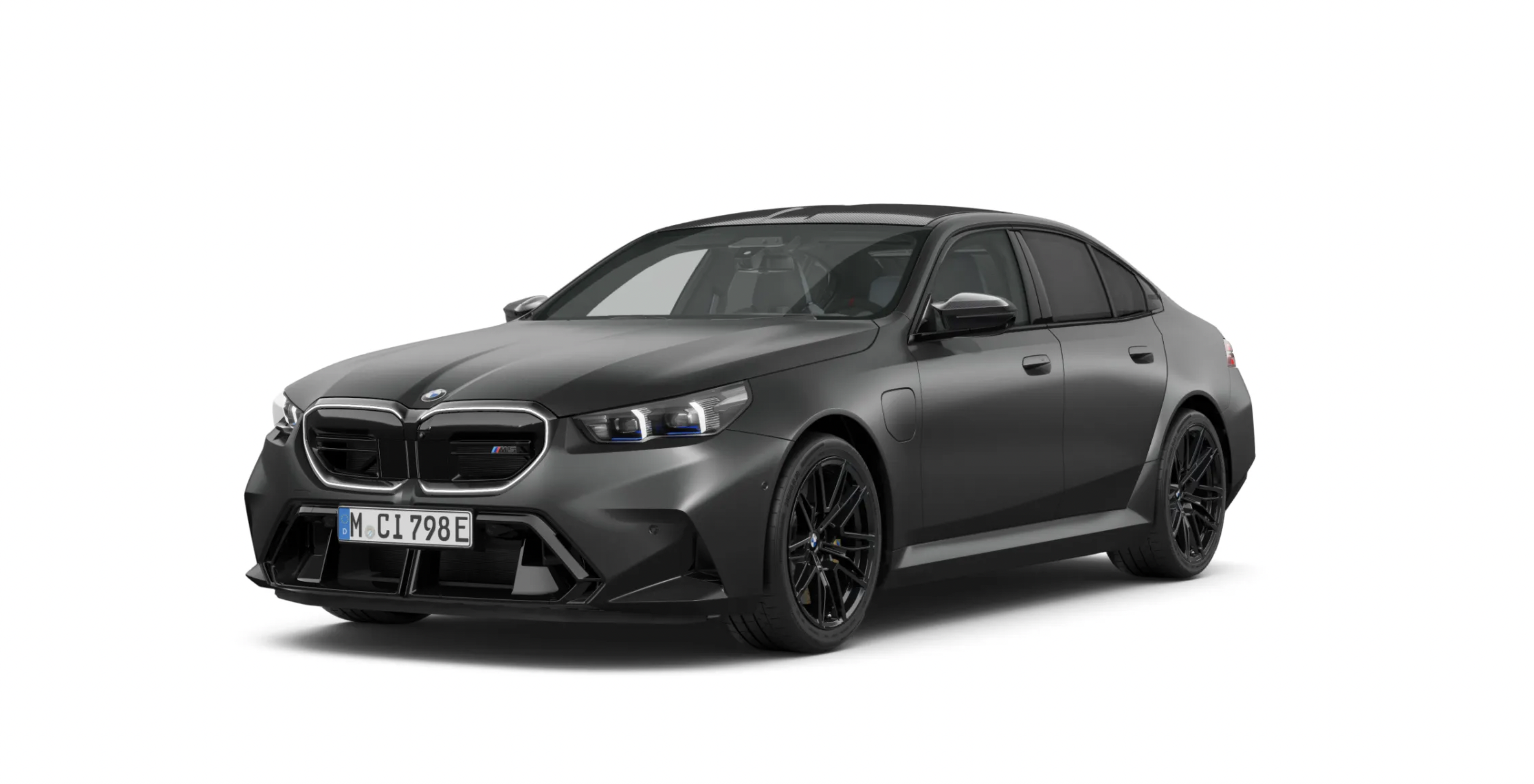 BMW M5 SEDAN | nový model | V8 biturbo hybrid 727 koní | super sportovní hybridní sedan | novinka ve výrobě | šedá matná s bílou kůží | maximální výbava | první nové auto | velká sleva | nákup online | AUTOiBUY.com